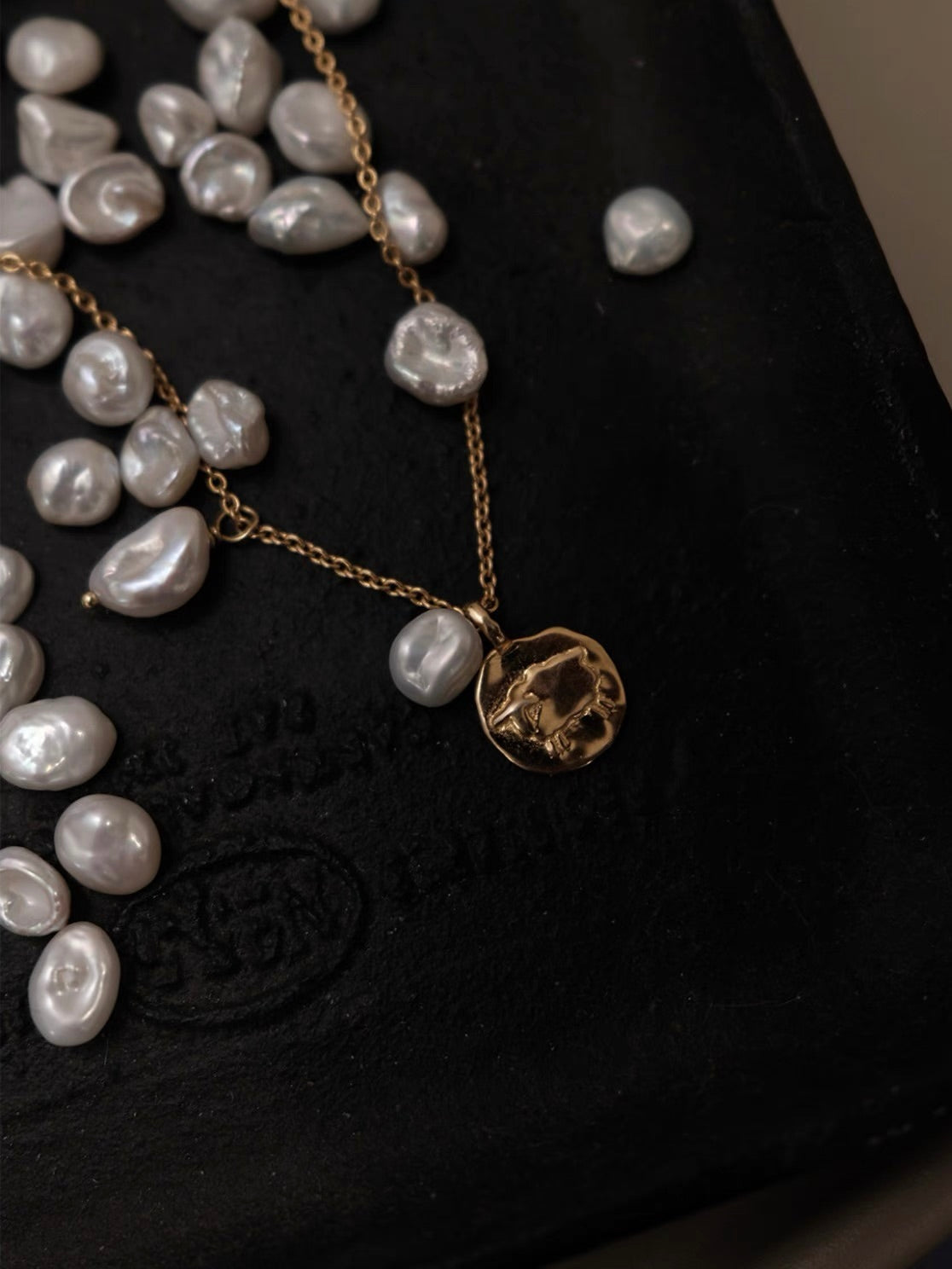 VM Necklace
