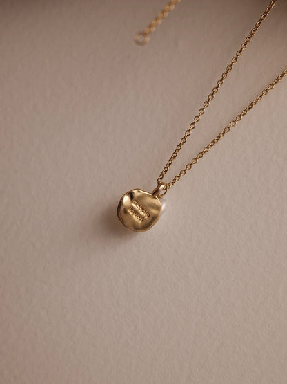 VM Necklace